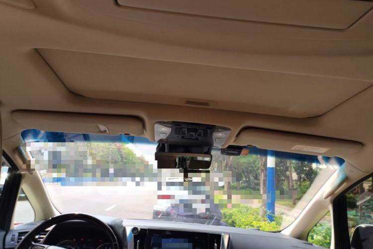 Used Toyota Alphard 2020 Dual-Engine 2.5L Luxury Edition
