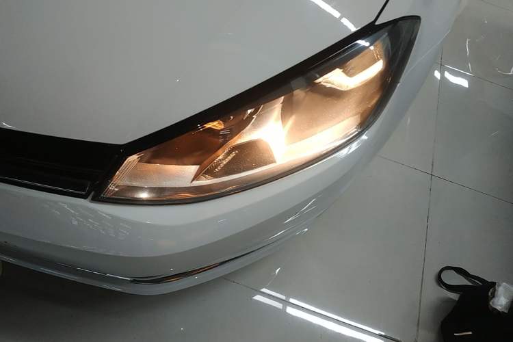 Used Volkswagen Golf 2017 230TSI Automatic Luxury Million-Vehicle Commemorative Edition
