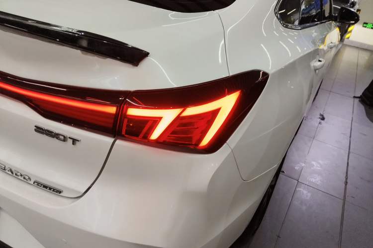 Used CHANGAN Eado 2022 PLUS Blue Whale NE 1.4T GDI DCT Prestige Edition
