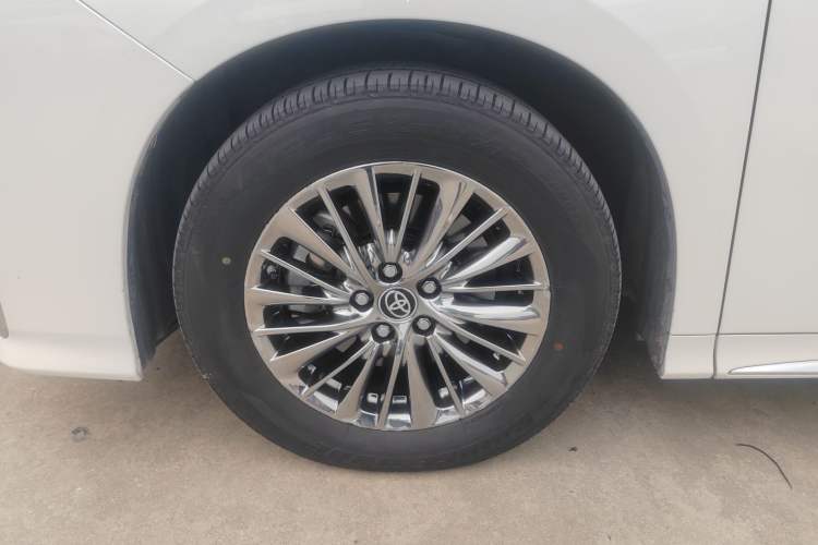 Used Toyota Alphard 2021 Dual-Engine 2.5L Prestige Edition
