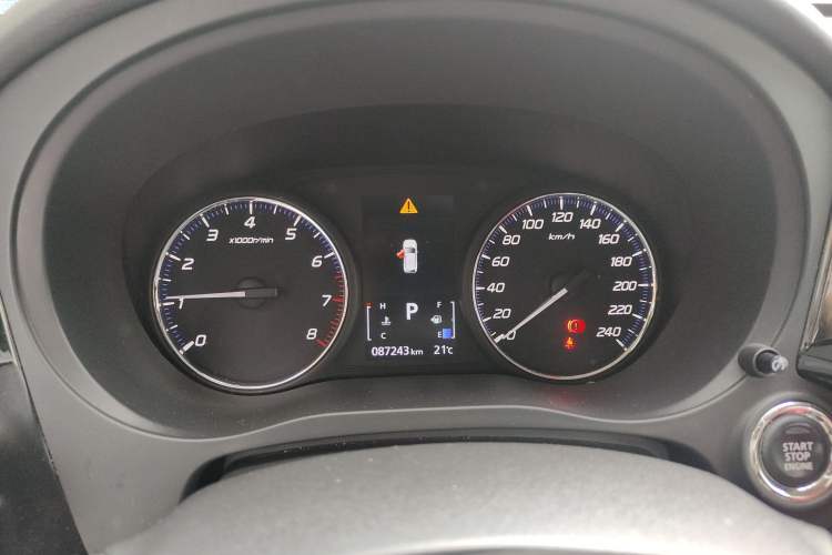 Used Mitsubishi Outlander 2019 2.0L Two-Wheel Drive Comfort Edition 5 Seats China VI Standard