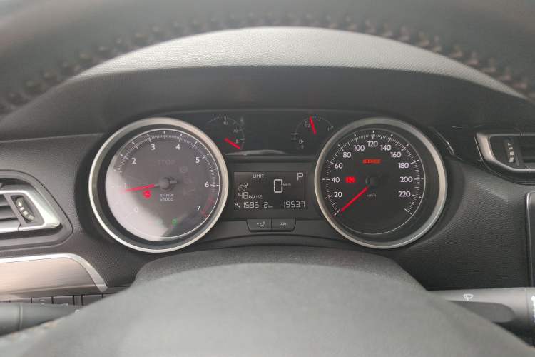 Used Peugeot 408 2014 1.8L Automatic Luxury Edition