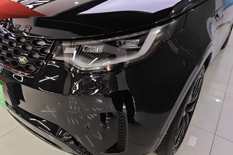 Used Land Rover Discovery 2024 360 PS S