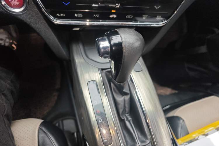 Used Honda XR-V 2015 1.8L VTi CVT Luxury Edition