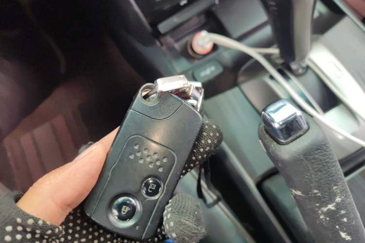 Used Honda Crosstour 2012 2.4L Luxury Edition
