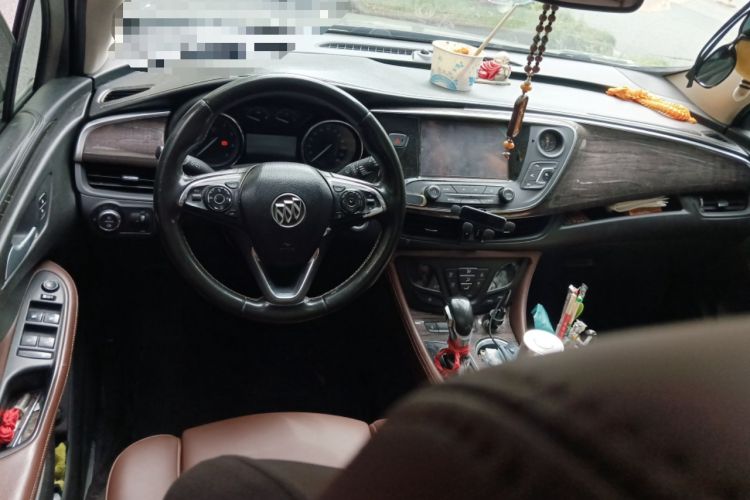 Used Buick Envision 2016 28T Four-Wheel Drive Luxury Model Center Console