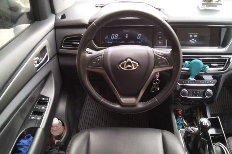 Used CHANGAN KAICHENG Oushang A600 2016 1.5L Manual Luxury 7-Seater
