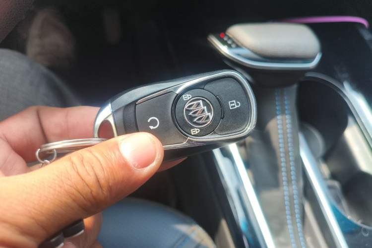 Used Buick Velite 6  Vehicle Key