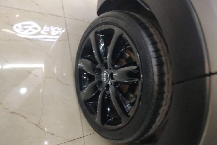 Used MINI Clubman 2019 1.5T COOPER
