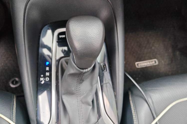 Used Toyota Corolla 2021 1.2T S-CVT Luxury Edition
