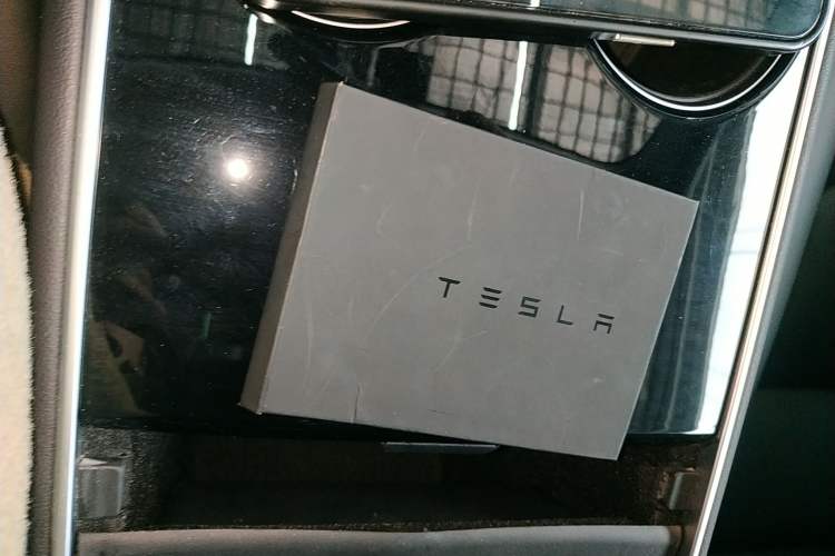 Used Tesla Model 3 2019 Standard Range Rear-Drive Upgraded Version Vehicle Key