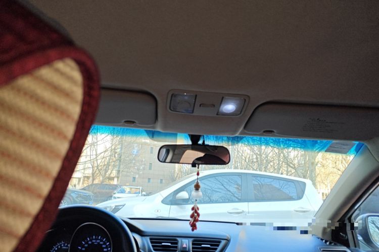 Used Kia K2 2012 Sedan 1.4L Automatic GLS Commemorative Edition