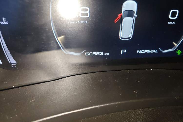 Used Haval F7 2019 1.5T Two-Wheel Drive i-Trend China V Emission Standard Odometer Close Up