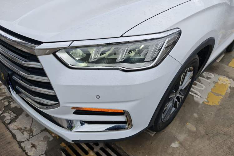 Used BYD Song Pro 2019 1.5T Automatic Luxury Model
