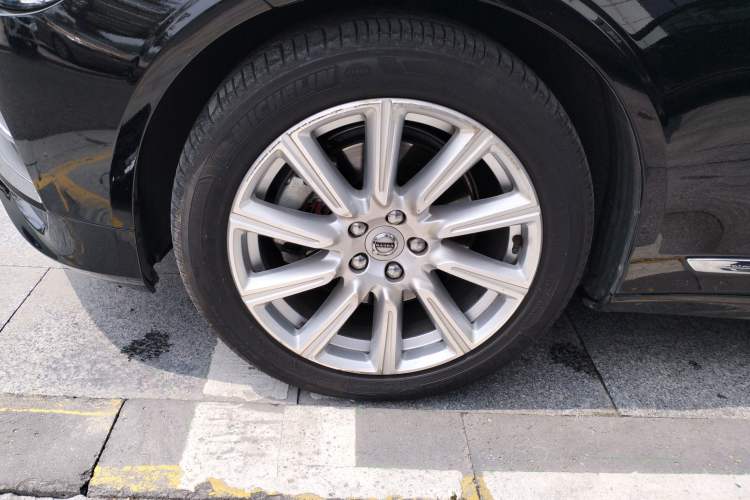 Used Volvo S90 2020 Facelifted T5 Zhiyi Luxury Edition