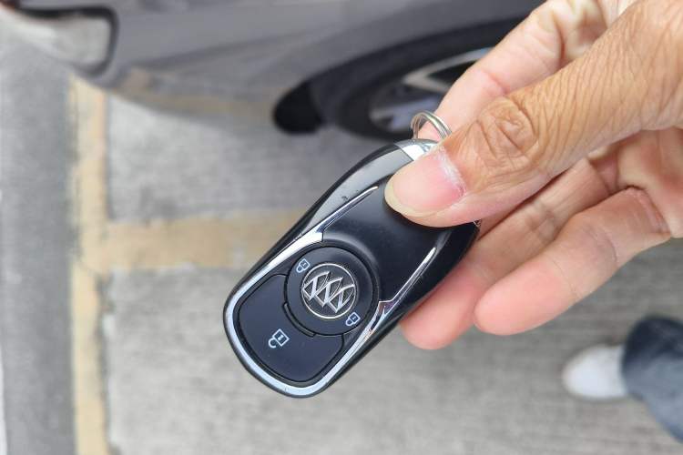 Used Buick GL6 2019 18T 6-Seater Connected Luxury Version China VI Standard
