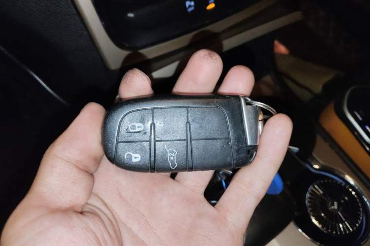 Used Jeep Grand Cherokee 2014 3.0L Comfort Navigation Edition
