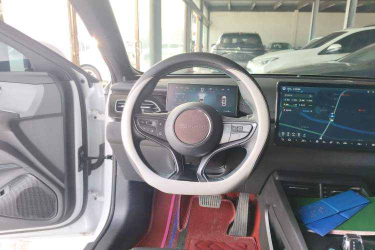 Used BYD Seal 06 New Energy 2025 DM-i Smart Drive 80KM Luxury Model
