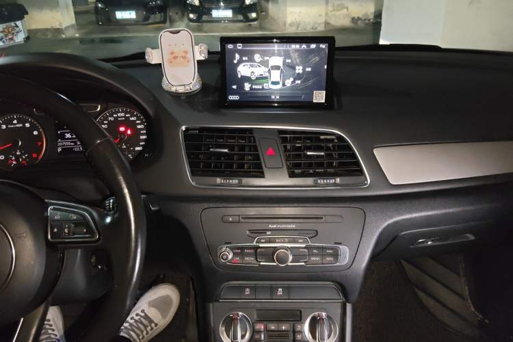 Used Audi Q3 2015 30 TFSI Ambition Edition
