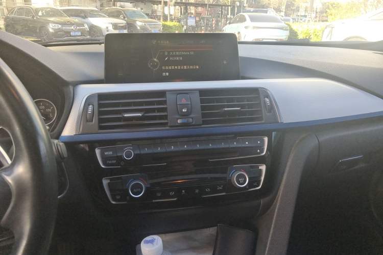 Used BMW 3 Series 2016 320i M Sport
