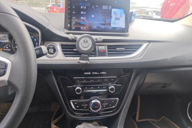 Used Changan Alsvin V7 2015 1.6L Automatic Enjoyment Model China V Standard
