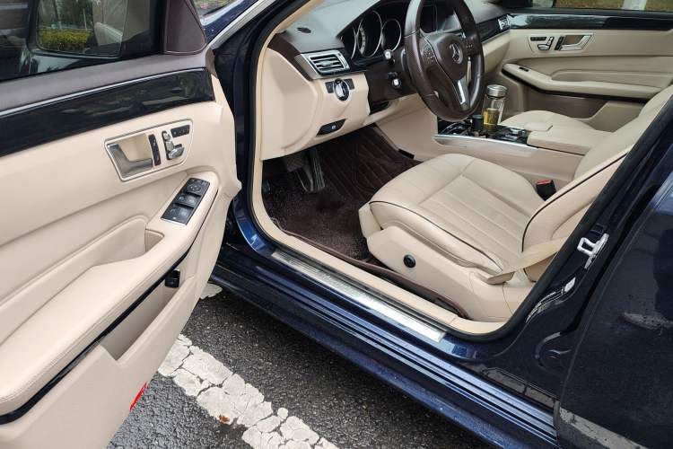 Used Mercedes-Benz E-Class 2015 Restyled E 260 L Sport Edition
