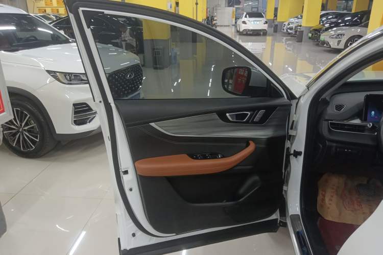 Used Chery Tiggo 8 PLUS 2021 290TGDI DCT Luxury Edition