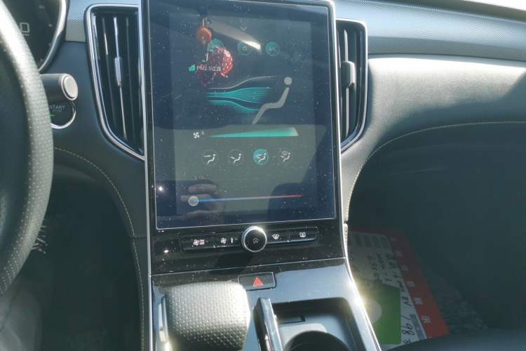 Used Roewe i6 MAX New Energy 2022 EV 500 Grand Touring Edition with Sunroof