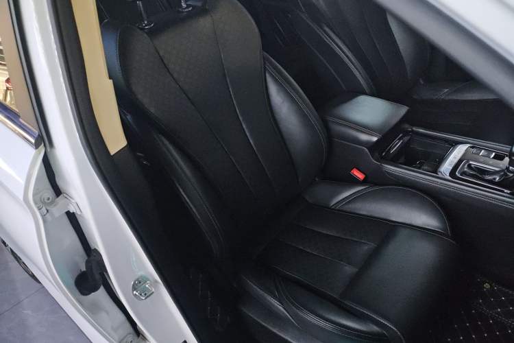 Used JETOUR X90 2019 1.5T Automatic Smart Enjoyment 7-Seater China V Emission Standard