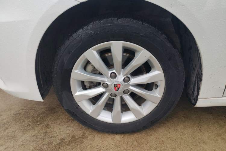 Used Roewe i6 2018 20T Manual Luxury Edition