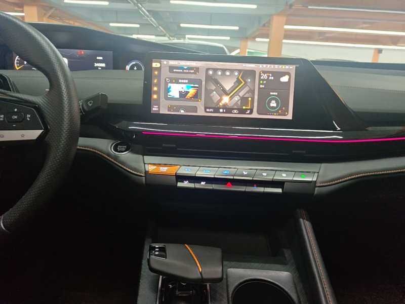 Used CHANGAN UNI-V 2023 1.5T Prestige Model — 12
