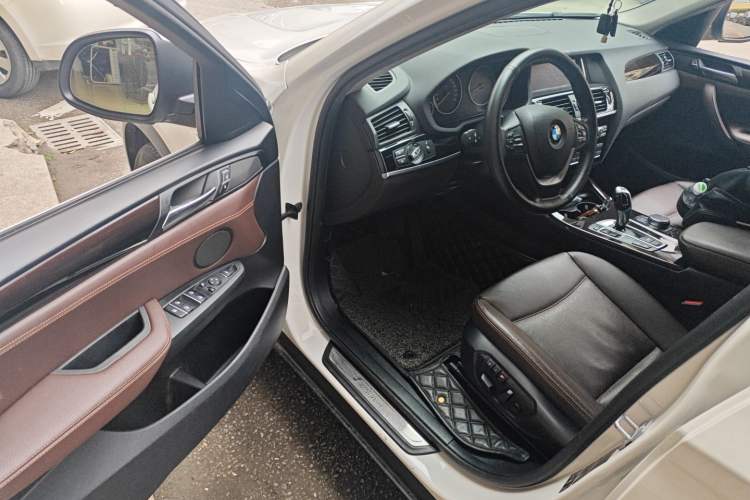 Used BMW X4 2014 xDrive20i X Design Package Driver Seat