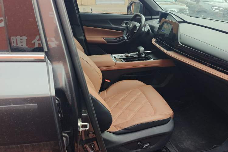 Used CHANGAN NEVO Q05 2023 125 Max Right Front Seat