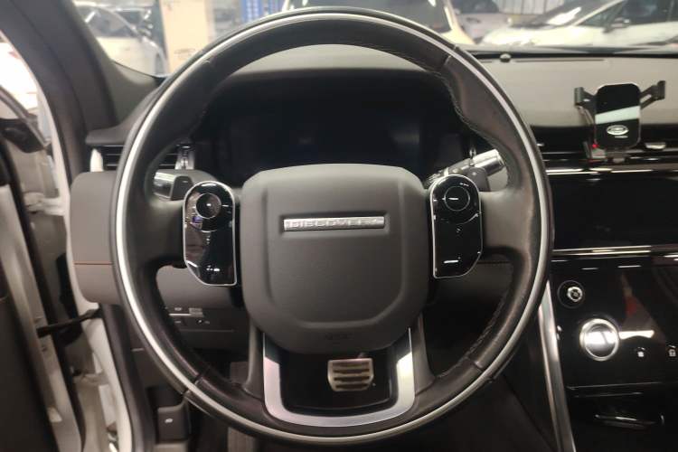 Used Land Rover Discovery Sport 2020 249 PS R-Dynamic Performance Edition

