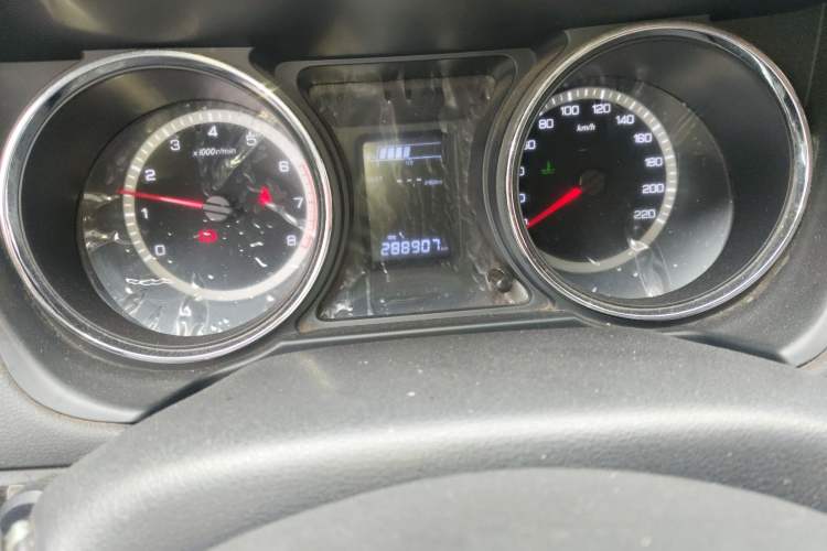 Used Dongfeng Aeolus A60 2016 1.4T Manual Luxury Model
