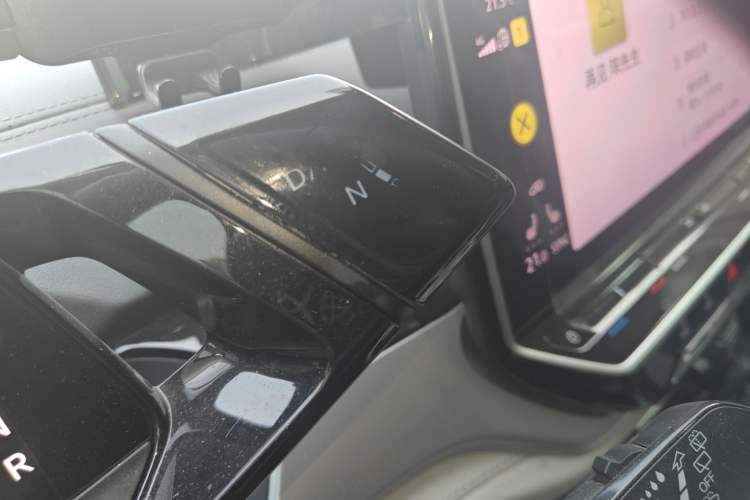 Used Volkswagen ID.6 CROZZ 2022 High-Performance PRIME Edition Gear Lever