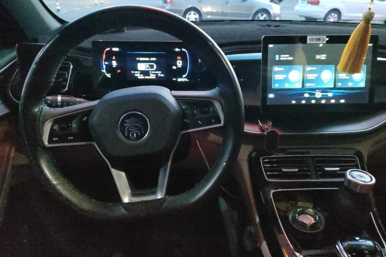 Used BYD Qin PLUS 2023 Champion Edition DM-i 120KM Leading Model Steering Wheel