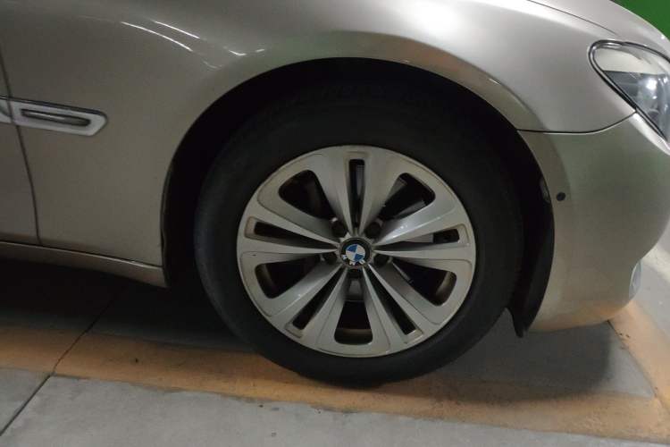 Used BMW 7 Series 2009 730Li Luxury Model
