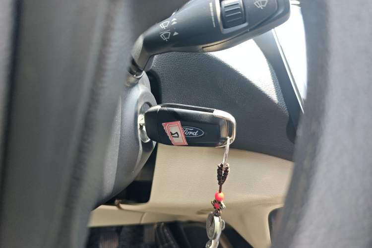 Used Ford Escort 2017 Revised Version 1.5L Manual Comfort Edition