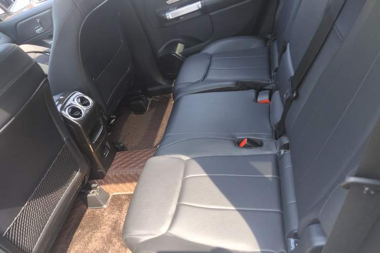 Used Mercedes-Benz GLB 2021 GLB 200 Dynamic Edition Left Rear Seat