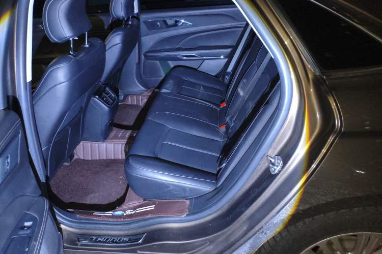 Used Ford Taurus 2017 EcoBoost 245 Fashion Edition