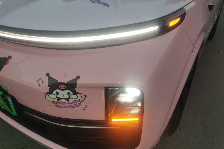 Used Li Auto L8 2023 Pro Model