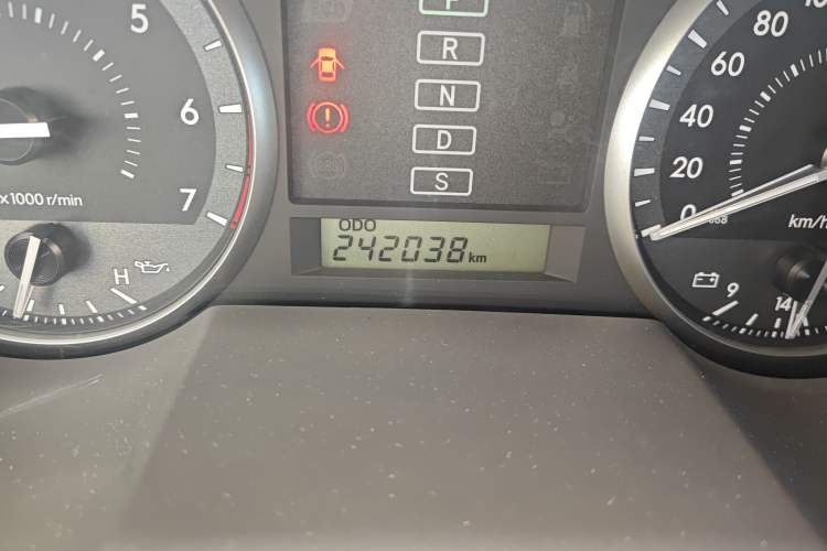 Used Toyota Land Cruiser 2010 4000 Middle East Edition
