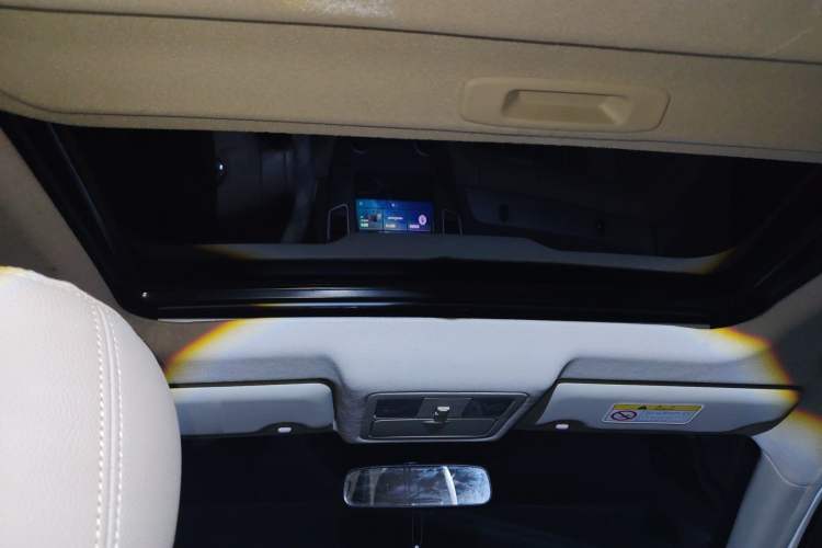 Used Nissan Sylphy 2019 Classic 1.6XE+ CVT SmartConnect Leading Edition Headliner