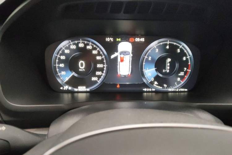 Used Volvo XC90 2020 T5 Smart Drive Luxury Edition 5 Seats