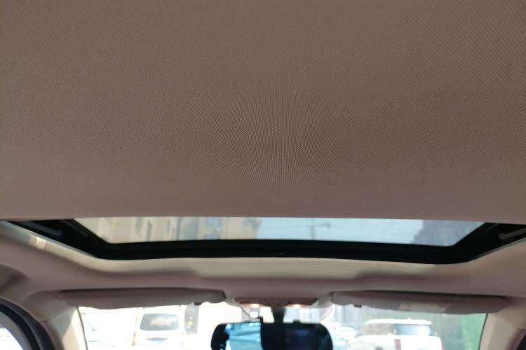 Used Geely Auto Diamond 2016 1.5L Manual Elite Edition
