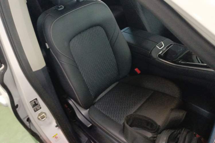 Used GAC Trumpchi M8 2023 Lingxiu Series 390T Luxury Edition
