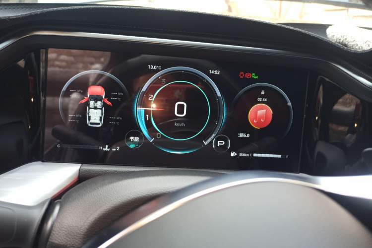 Used GAC Trumpchi GS8 2022 LINGHANG Series 2.0 TGDI Two-Wheel-Drive Luxury Edition (7 Seats) Instrument Cluster