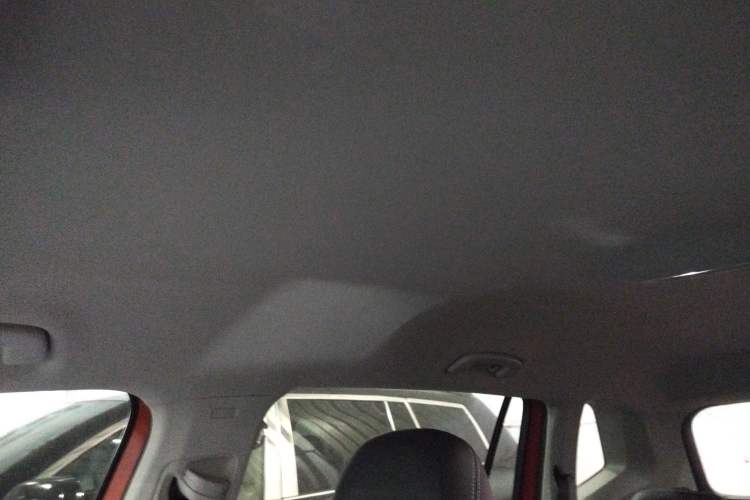 Used Volkswagen Tiguan L 2017 330TSI Automatic Two-Wheel Drive Comfort Edition Headliner