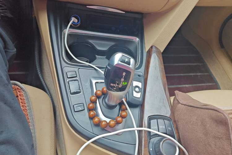 Used BMW 3 Series 2013 320Li Fashion Model
